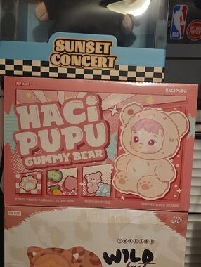 Pop Mart Haci Pupu Gummy Bear Plush Pendant Sealed Case